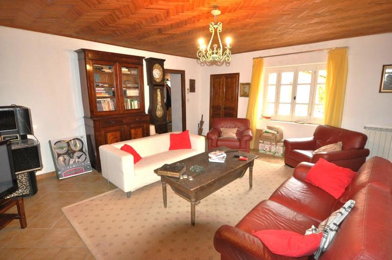 Maison de campagne - 700 m² - 8 pièces