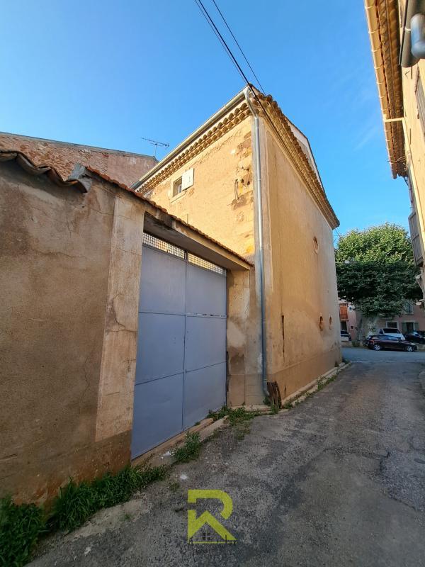 Maison - 380 m² - 14 pièces