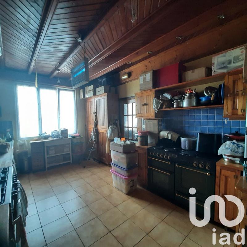 Maison - 199 m² - 8 pièces