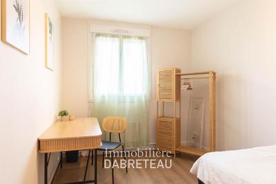 Appartement - 106 m² - 5 pièces