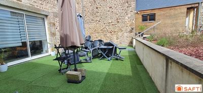 Maison - 230 m² - 7 pièces