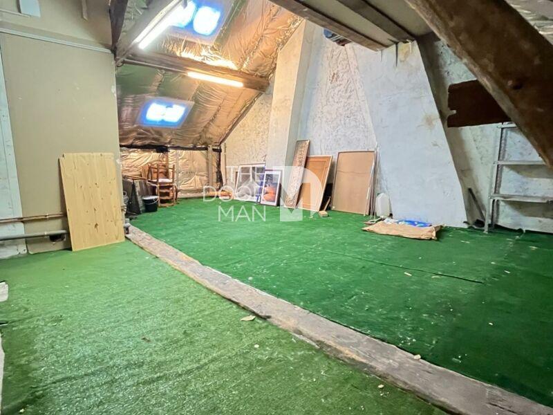 Maison - 193 m² - 7 pièces