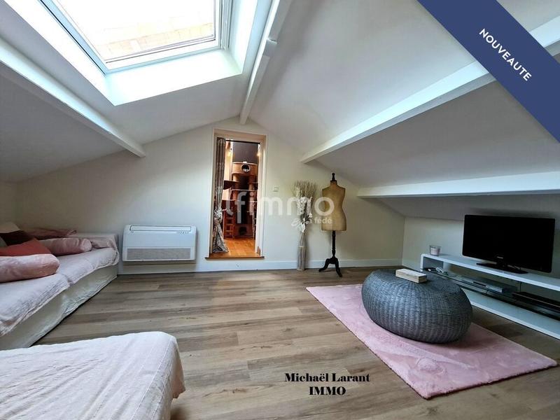 Propriété - 484 m² - 7 pièces