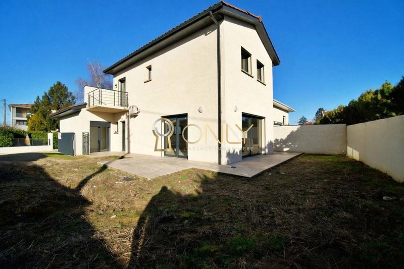 Maison - 112 m² - 5 pièces