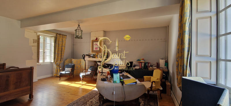 Maison - 200 m² - 7 pièces