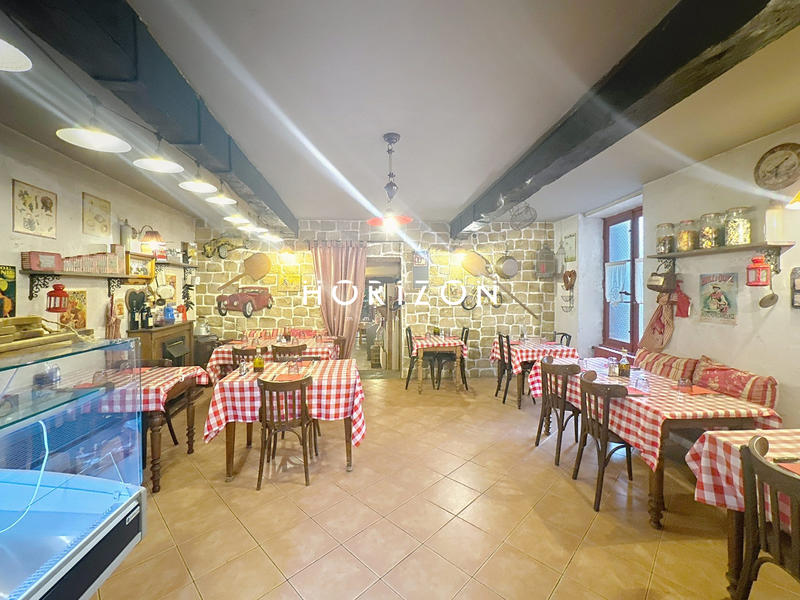 Local commercial - 170 m² - 3 pièces