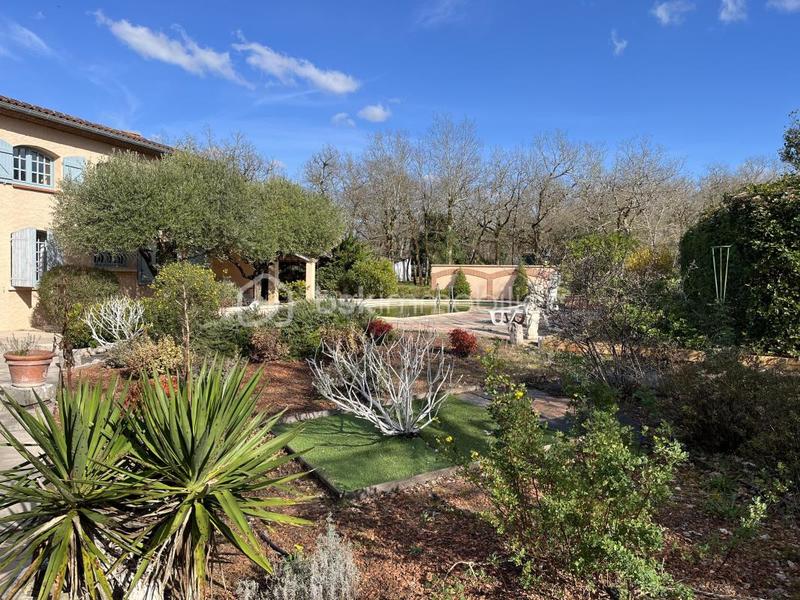 Maison - 189 m² - 7 pièces