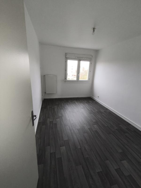 Appartement - 81 m² - 4 pièces