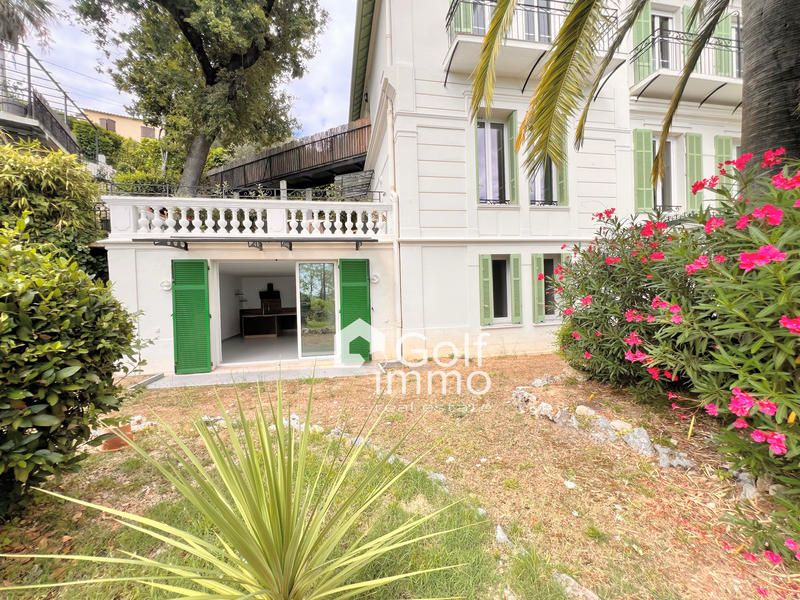 Appartement - 122 m² - 3 pièces