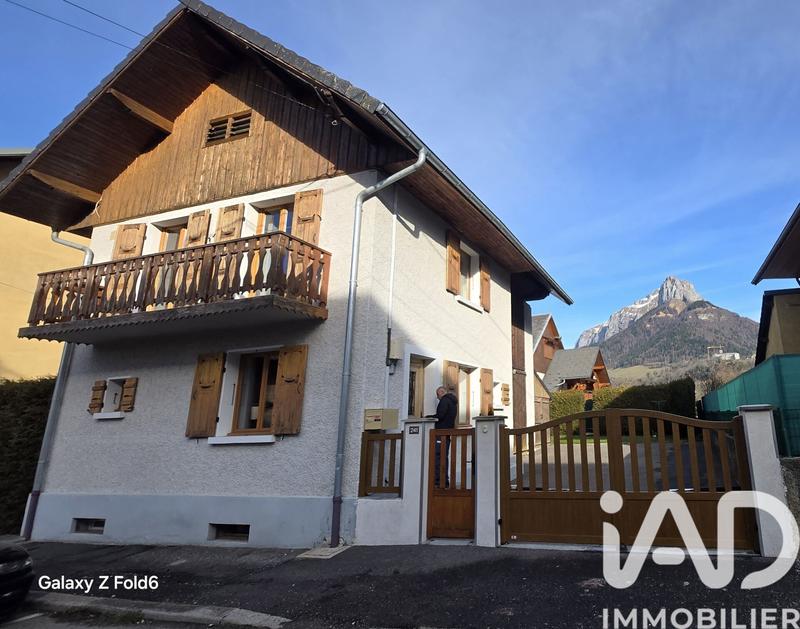 Maison de village - 103 m² - 6 pièces