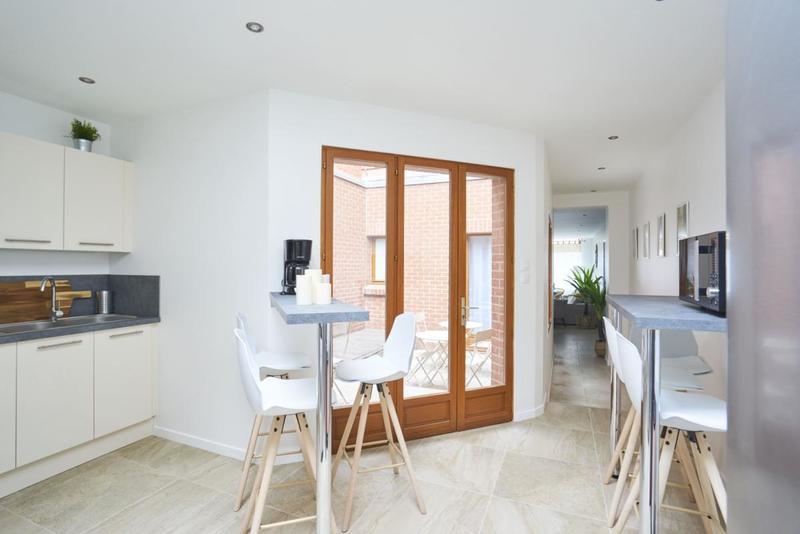 Maison - 152 m² - 8 pièces