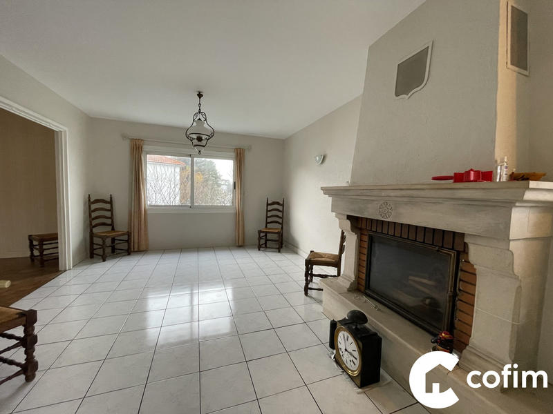 Maison - 178 m² - 7 pièces