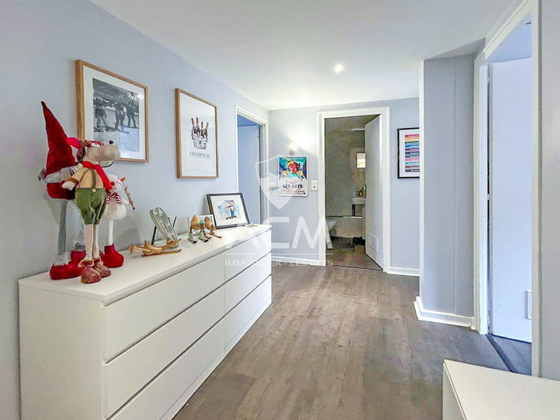 Appartement - 80 m² - 4 pièces