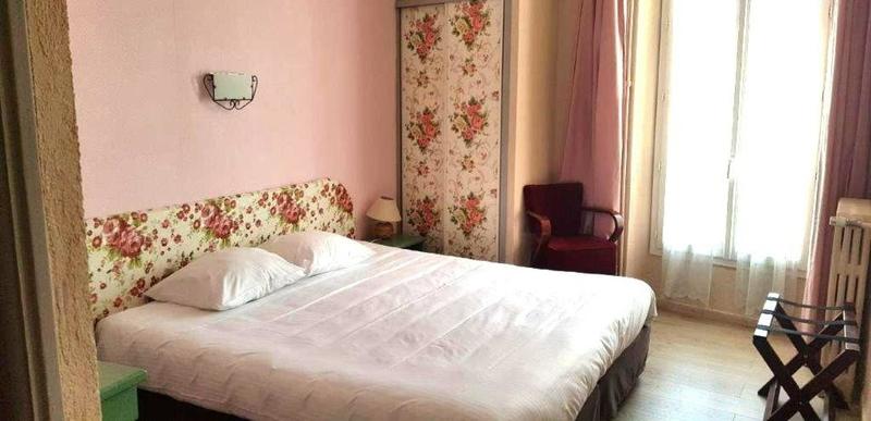 Local commercial - 630 m² - 25 pièces