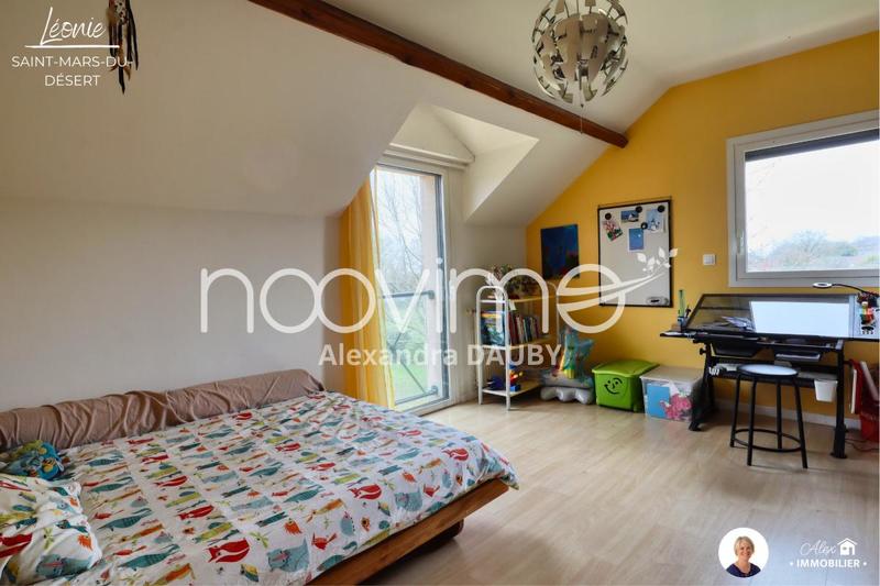 Maison - 180 m² - 6 pièces