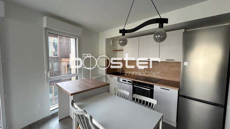 Appartement ancien - 61 m² - 3 pièces