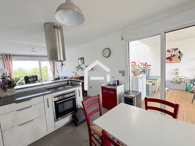 Appartement - 83 m² - 4 pièces