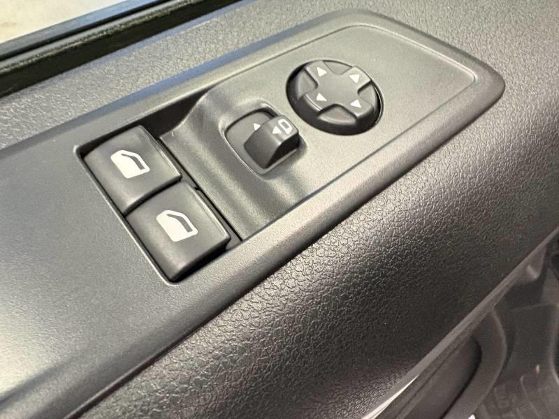 Opel Vivaro Fourgon Fgn L2 2.0 Diesel 120 Ch Bva8 Pack Business