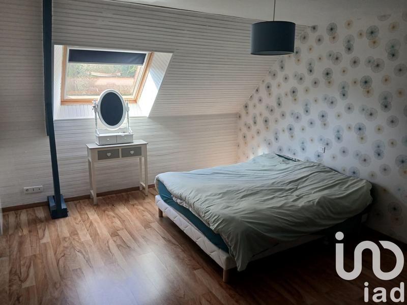 Maison - 240 m² - 9 pièces