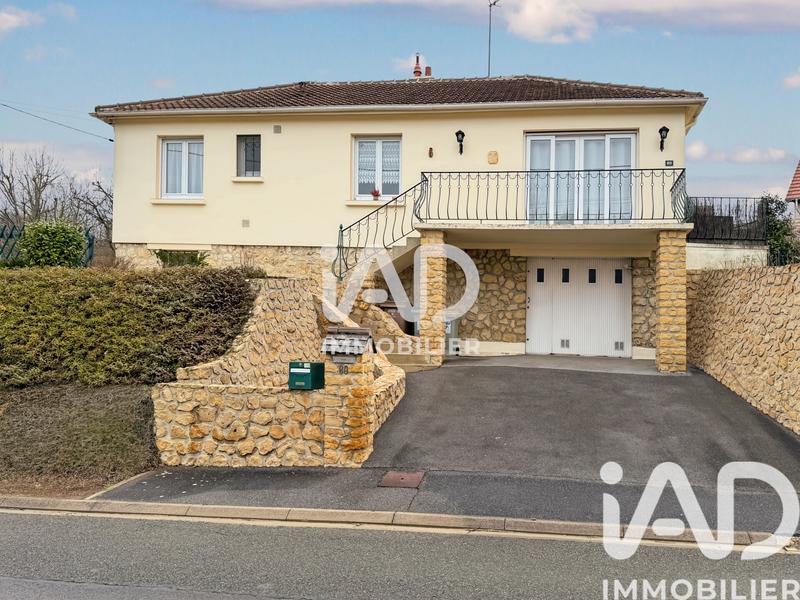 Maison - 91 m² - 5 pièces