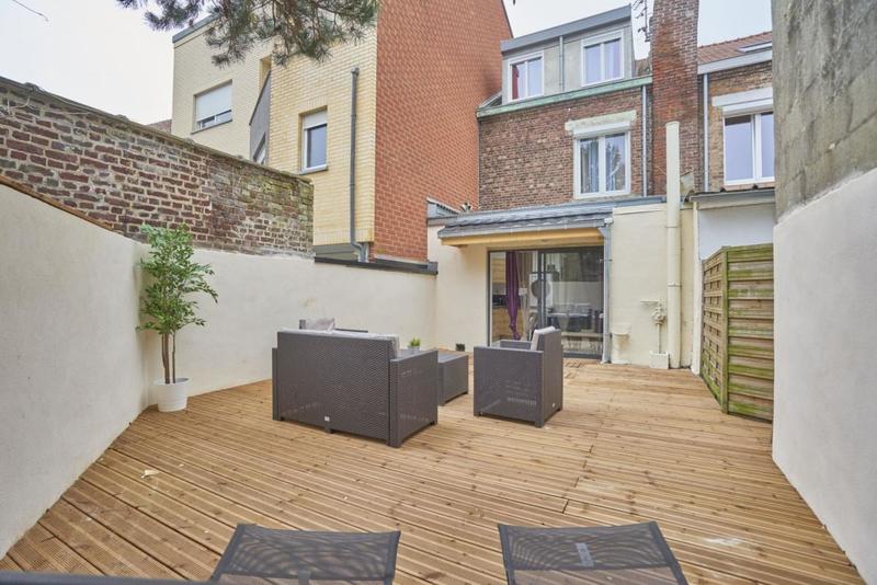 Maison - 94 m² - 6 pièces