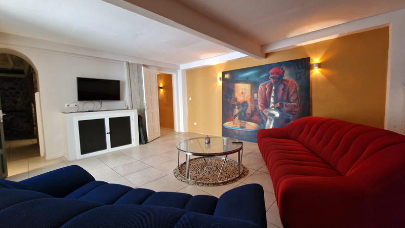 Maison - 144 m² - 5 pièces