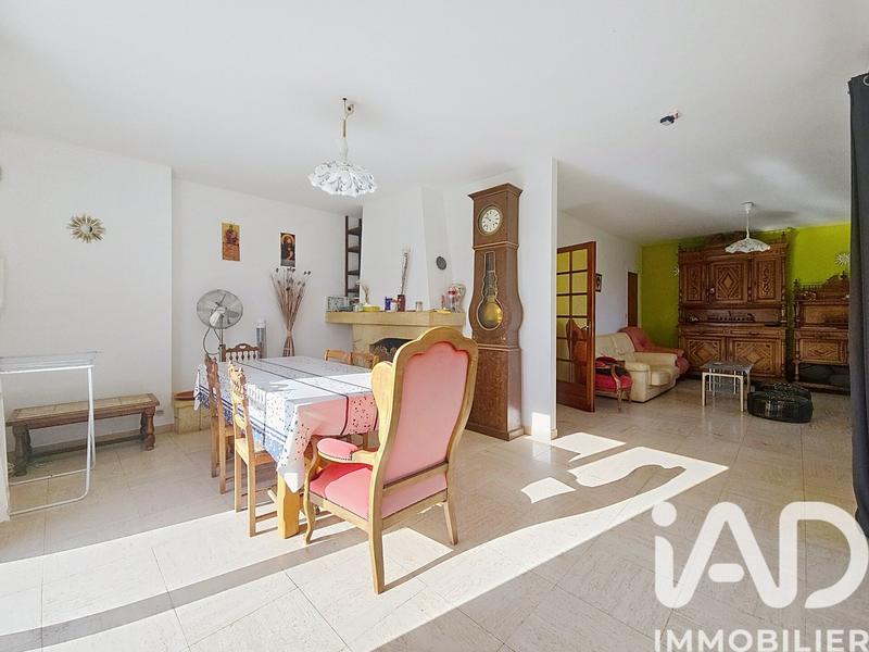 Maison - 231 m² - 10 pièces