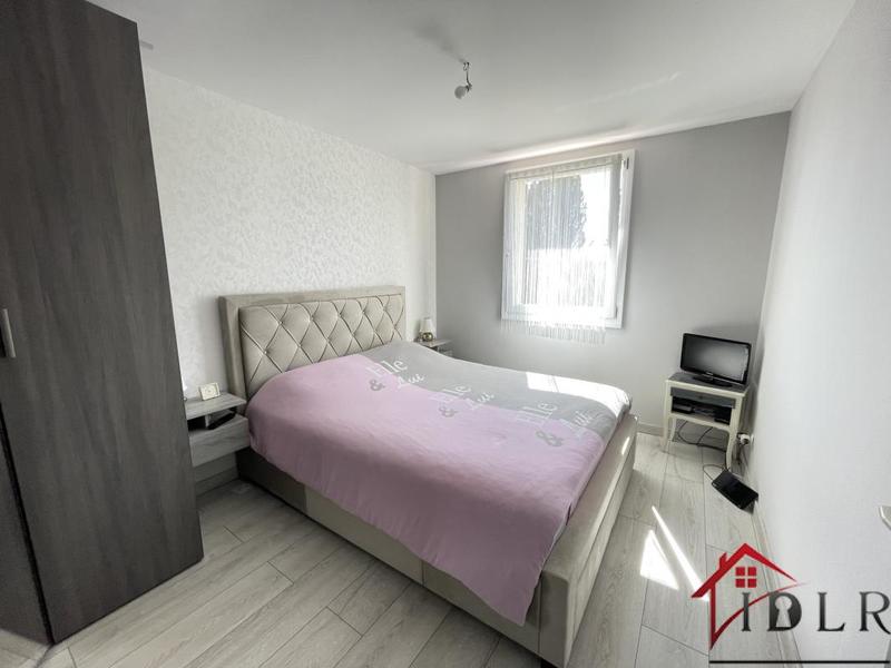 Maison - 111 m² - 7 pièces