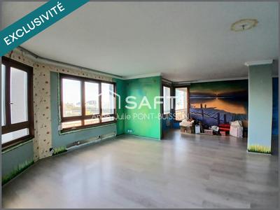 Appartement - 90 m² - 5 pièces