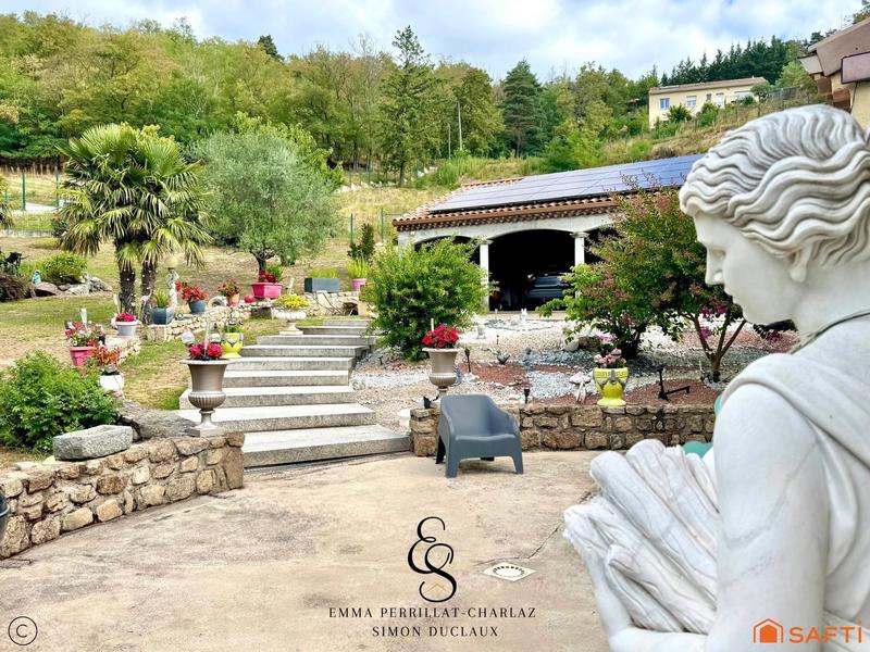 Villa - 200 m² - 7 pièces