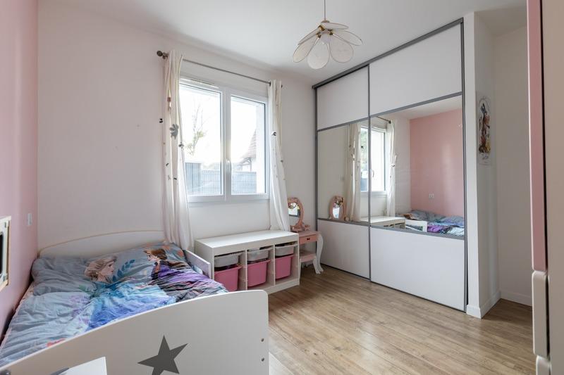 Maison - 87 m² - 4 pièces