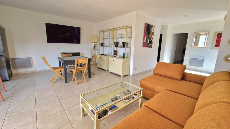 Appartement - 74 m² - 3 pièces
