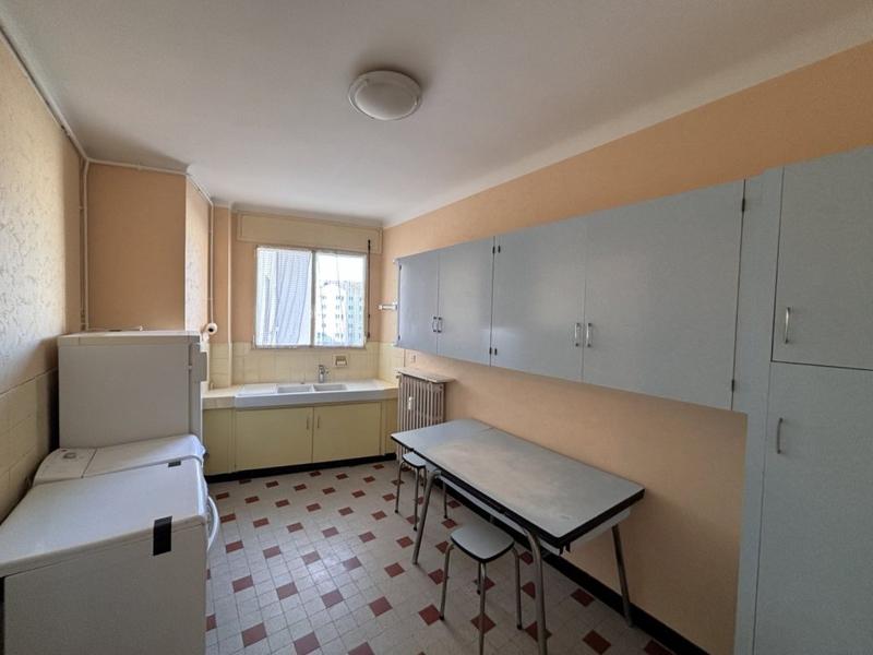 Appartement - 92 m² - 4 pièces