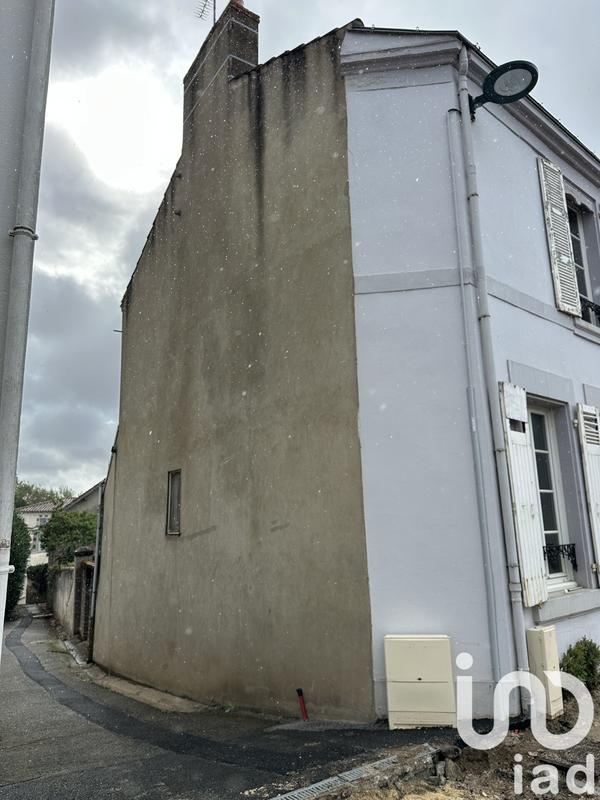 Maison de ville - 180 m² - 10 pièces