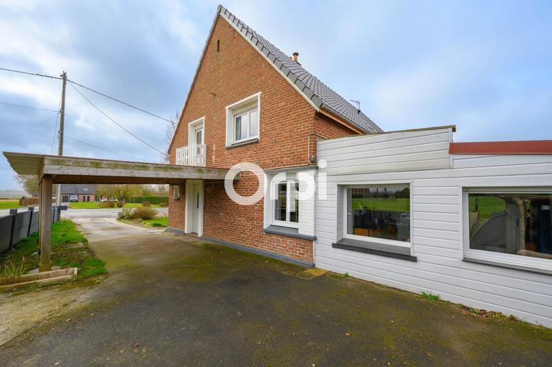 Maison - 104 m² - 5 pièces