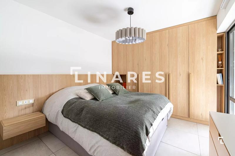 Appartement - 82 m² - 3 pièces