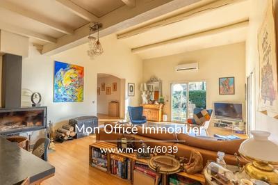 Maison - 111 m² - 4 pièces