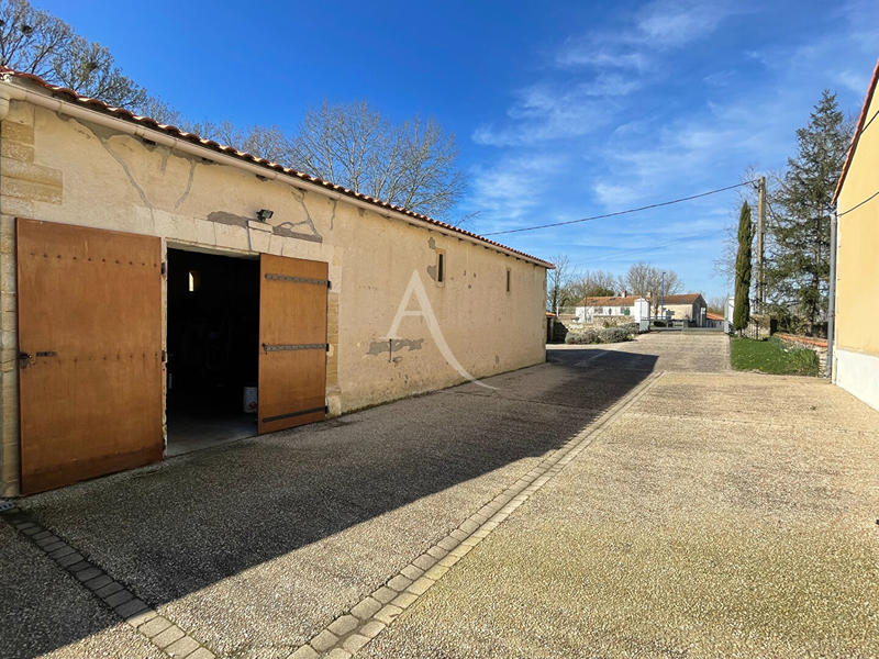 Maison - 145 m² - 6 pièces