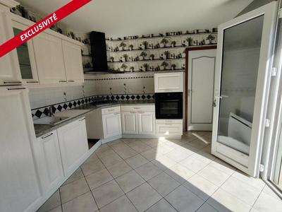 Maison - 122 m² - 7 pièces