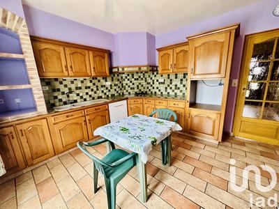 Maison - 209 m² - 8 pièces