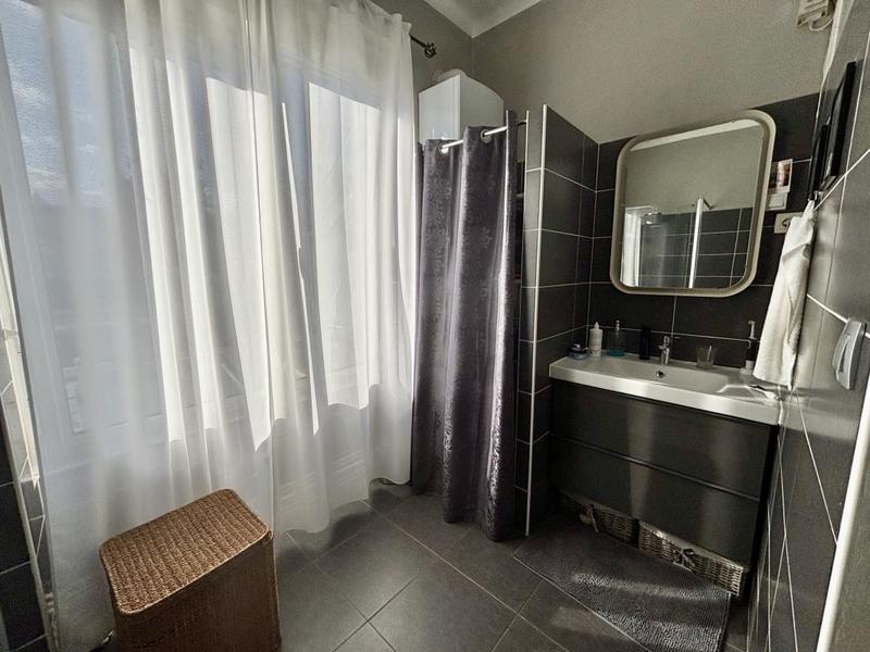 Appartement - 82 m² - 4 pièces