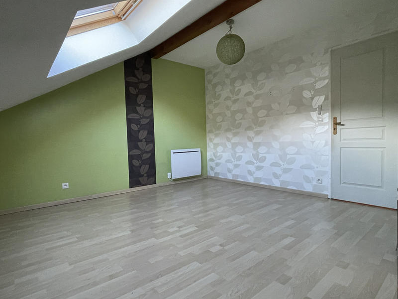 Maison - 211 m² - 7 pièces