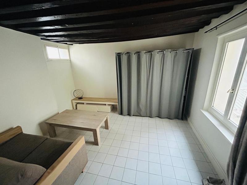 Studio - 18 m² - 1 pièce