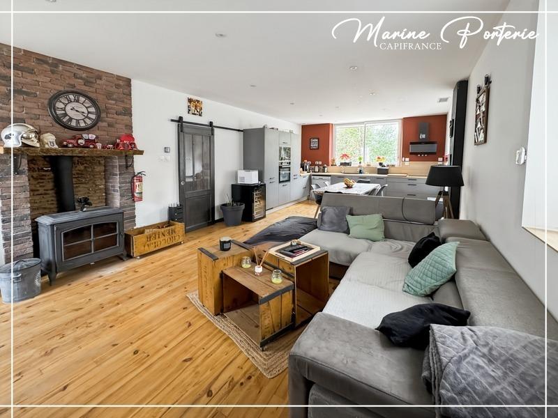 Maison - 93 m² - 4 pièces