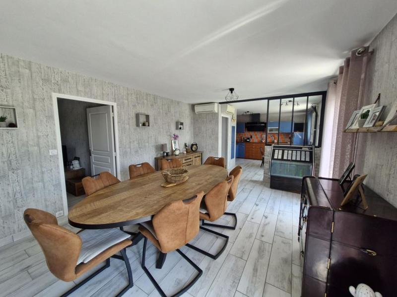 Maison - 156 m² - 7 pièces