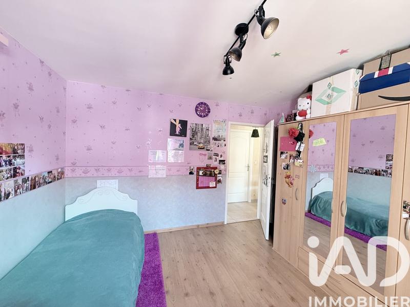 Maison - 165 m² - 8 pièces