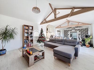 Maison - 147 m² - 4 pièces