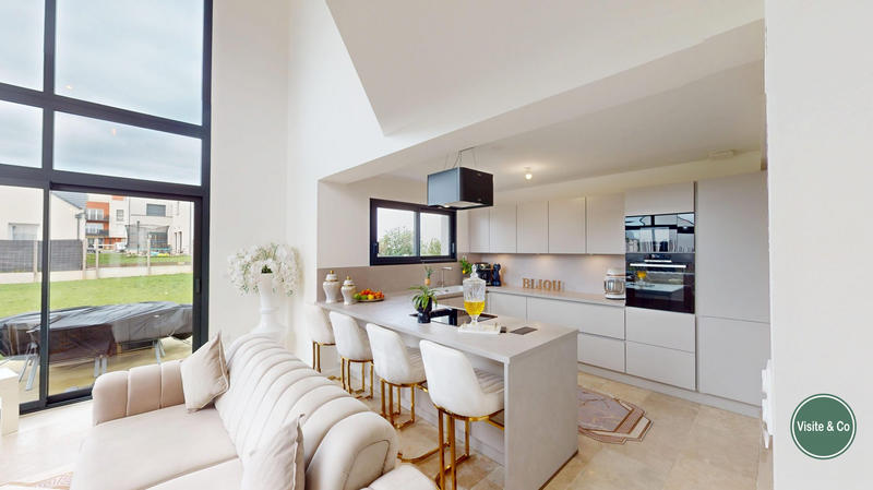 Maison traditionnelle - 133 m² - 6 pièces