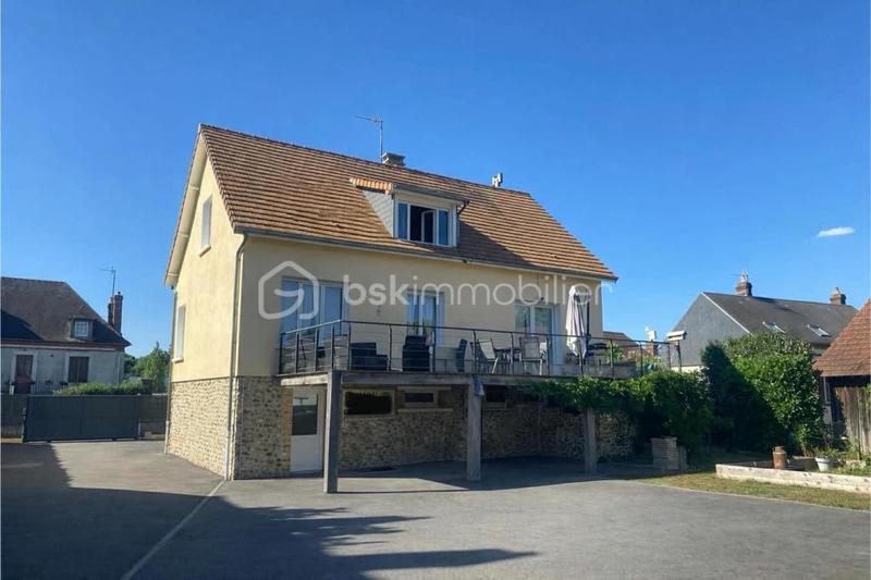 Maison de ville - 145 m² - 5 pièces