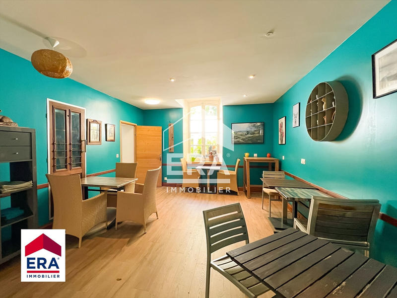 Local commercial - 454 m² - 18 pièces